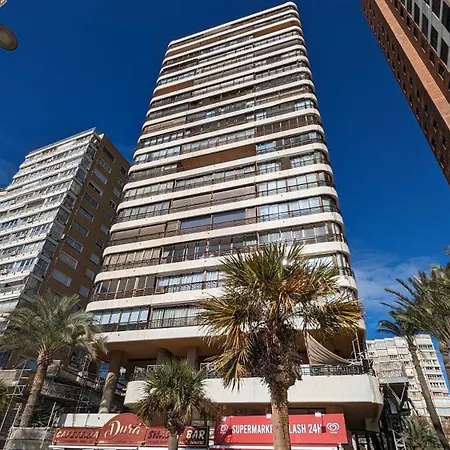 Las Arenas Sea Front Apartments Benidorm Exterior photo